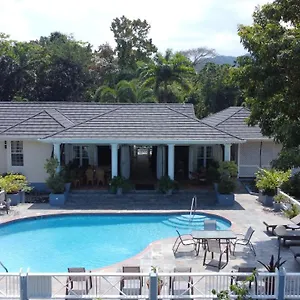  Villa Spicy Hill Jamaica